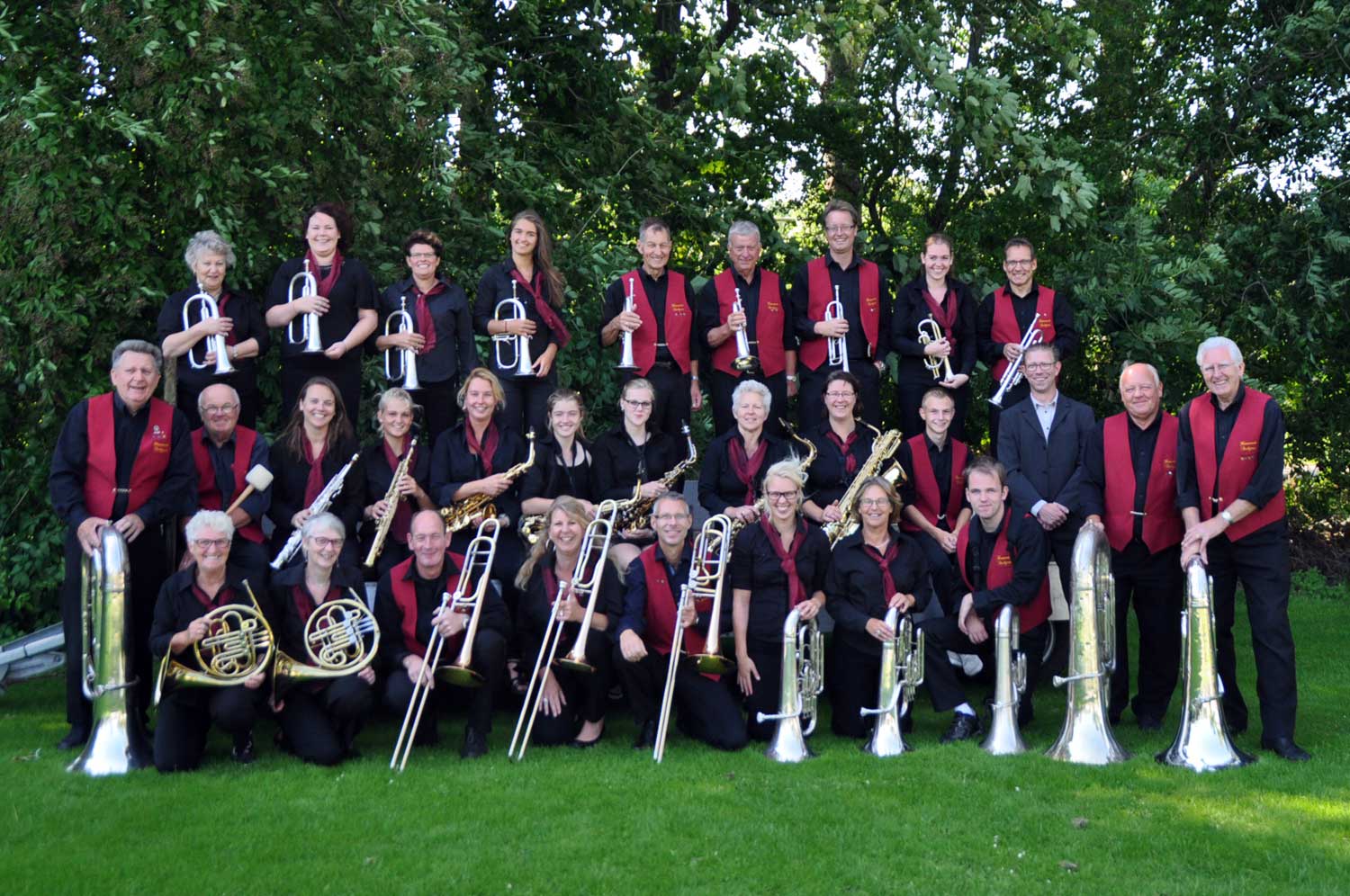 Fanfareorkest muziekvereniging Harmonie Beetgum Fanfareorkest muziekvereniging Harmonie Beetgum